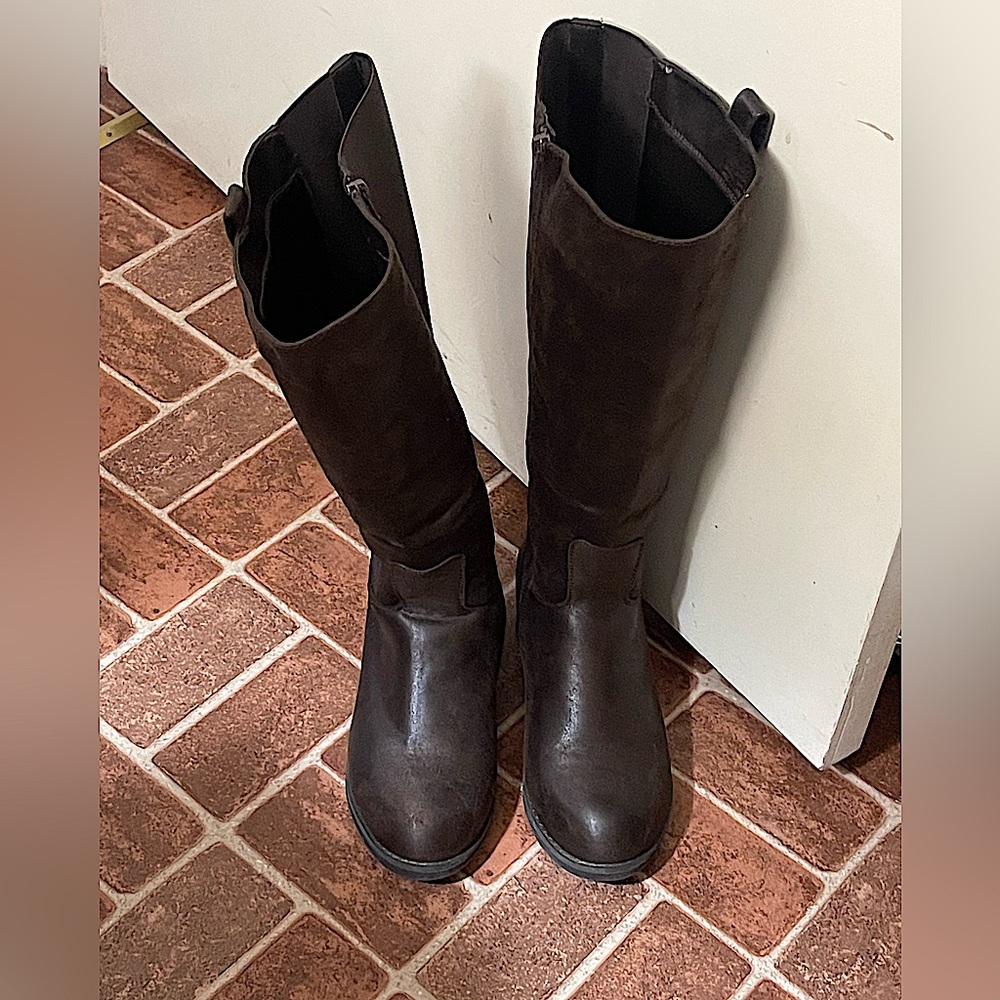 New!! Woman’s Lane Bryant Wide Calf Brown Knee High Boots 8W